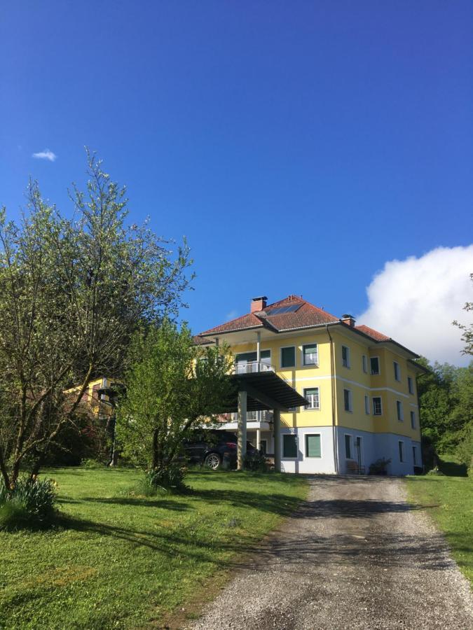 Ferienwohnung Am Bauernhof Strassonig Vulgo Hornis Moosburg Exteriér fotografie